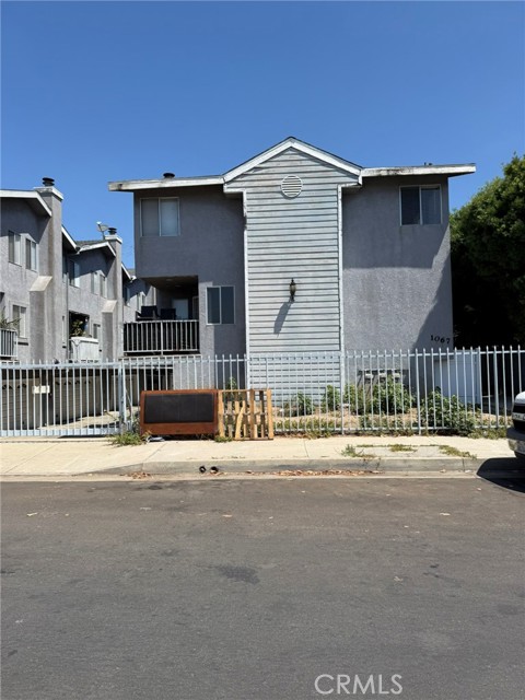 Property photo of 1067 252nd ST