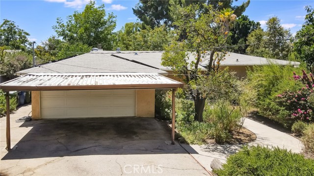 Property photo of 21724 Chatsworth ST
