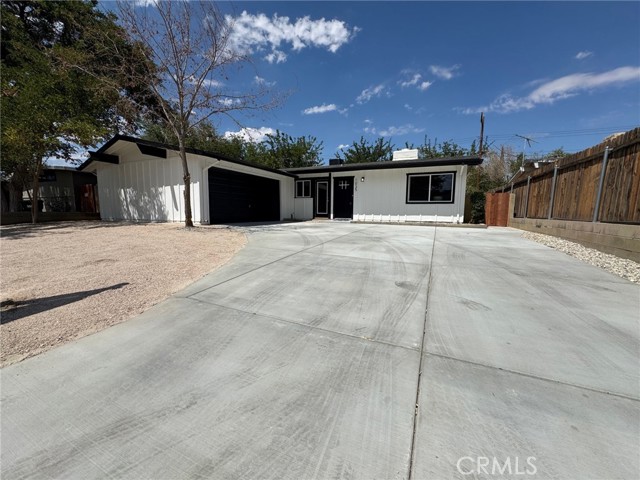 Photo of 1035 W Avenue H3