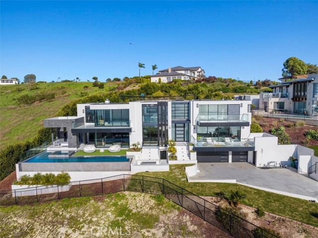 Property photo of 2935 Vista del Mar