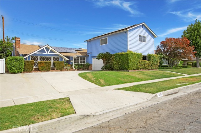 Property photo of 2301 Nutwood AV