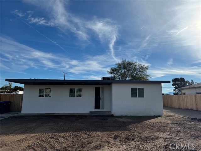 Property photo of 184 N Acacia St