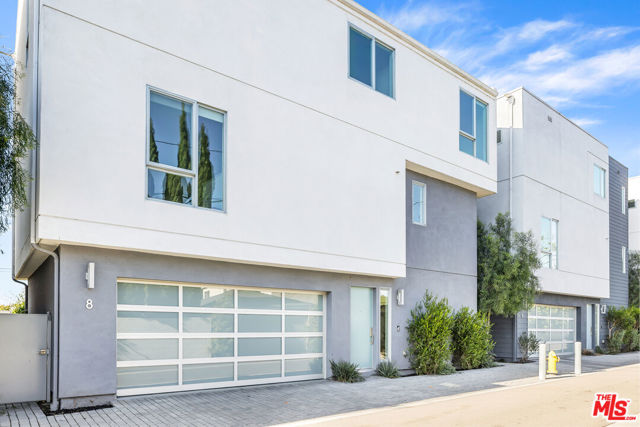 Property photo of 11724 Culver BL