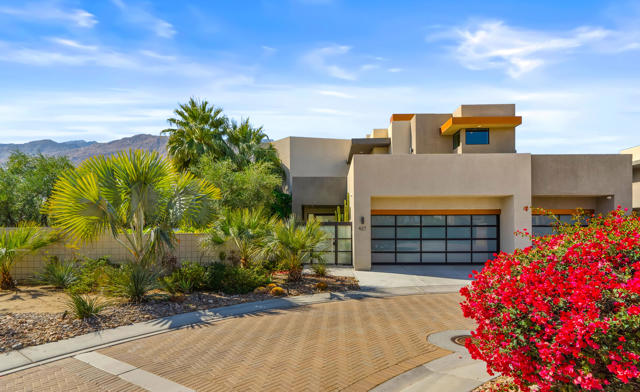 Property photo of 427 N Avenida Caballeros