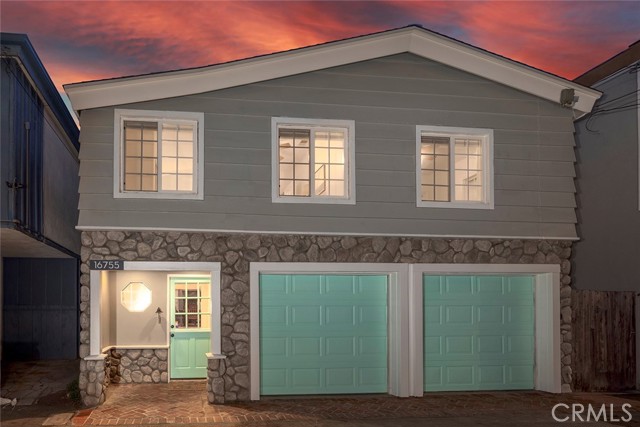 Property photo of 16755 Bay View DR