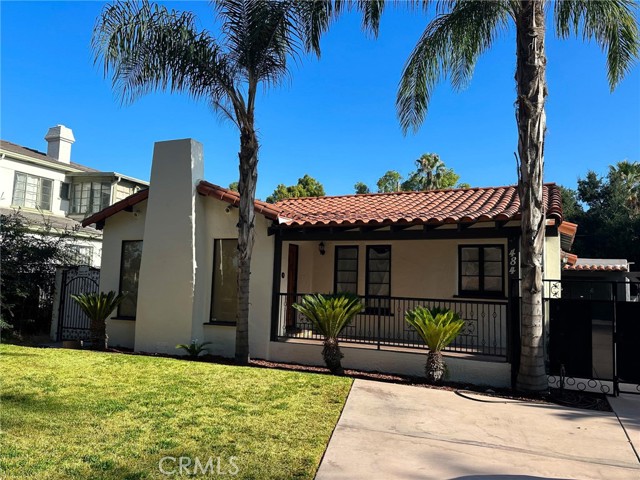 Property photo of 484 W 25th ST