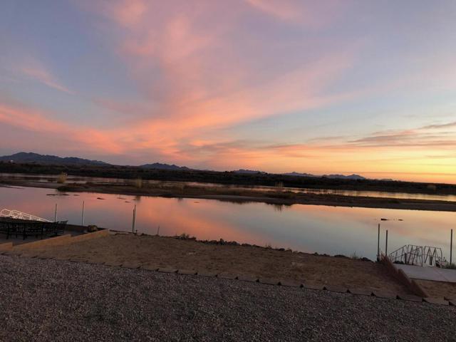 Property photo of 2674 Colorado River RD