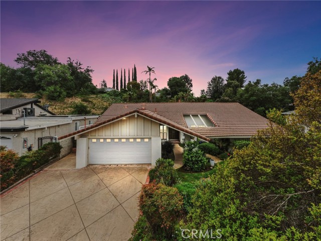 Property photo of 3811 Algonaut DR