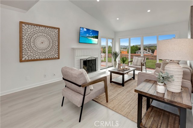 Photo of 27781 Higuera