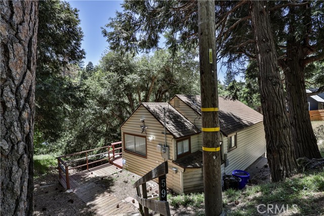 Property photo of 599 Acacia DR
