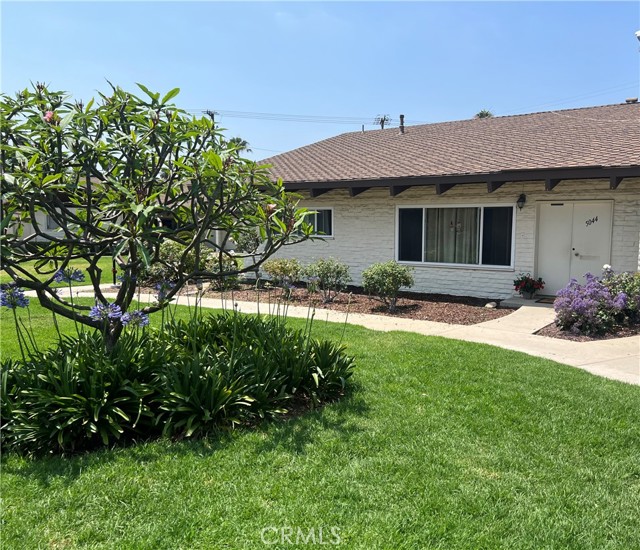 Property photo of 5044 Lakeview AV