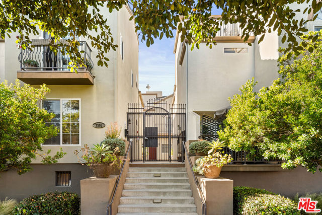 Property photo of 7301 W Manchester AV