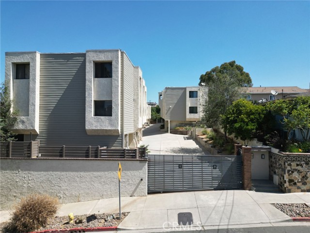 Property photo of 2621 E 20th ST