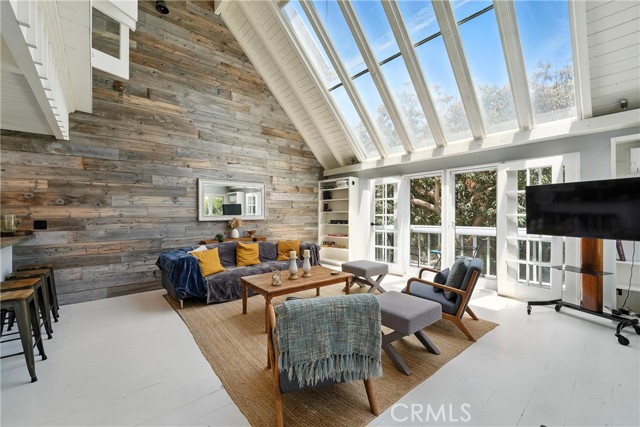 Property photo of 33 Reef ST