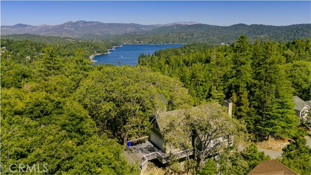 Property photo of 915 Breithorn DR