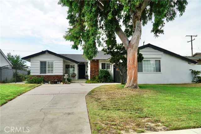 Property photo of 1359 W Deodar ST