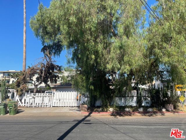 Property photo of 6425 Columbus AV