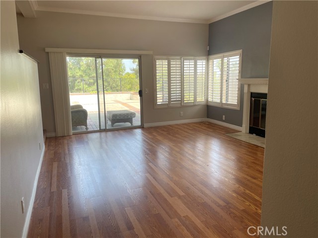 Property photo of 1316 E Romneya DR