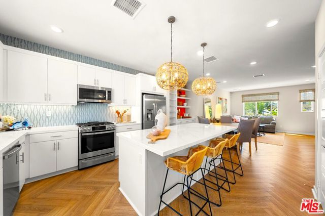 Property photo of 27056 Tanager LN