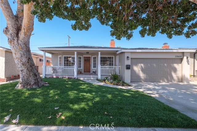 Property photo of 22633 Marjorie AV