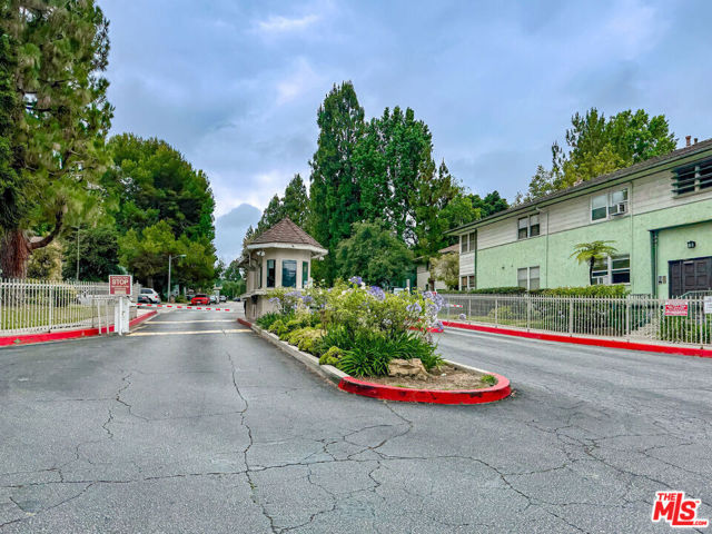 Property photo of 3612 Kalsman DR