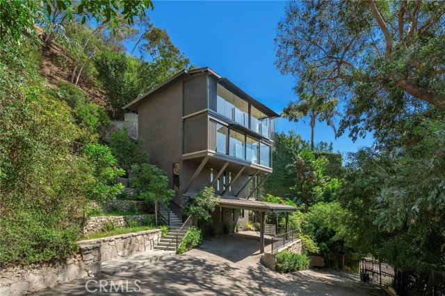 Property photo of 1782 Viewmont DR