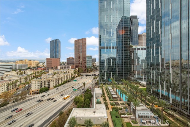 Property photo of 889 Francisco