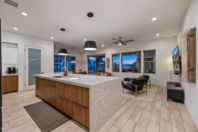 Property photo of 1401 Retreat CR