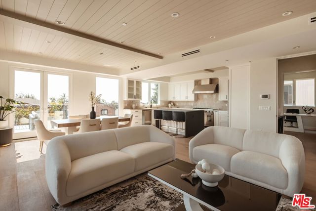 Property photo of 10725 Ashton AV