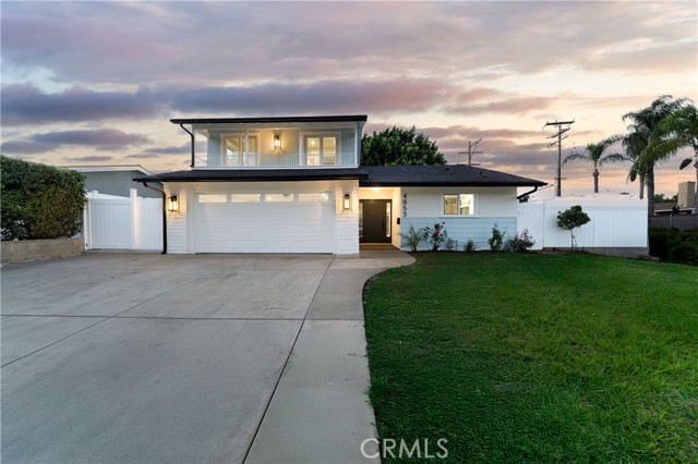 Photo of 4853 E Wasatch Dr