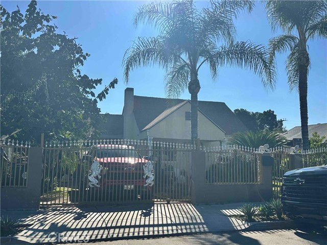 Property photo of 183 E 19th