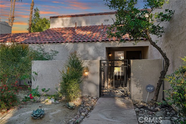 Property photo of 380 Wimbledon DR