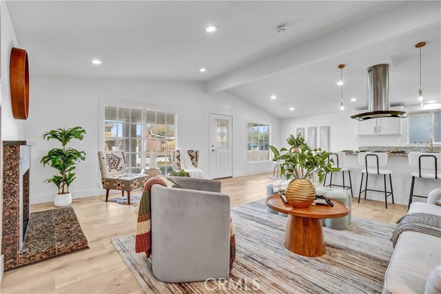 Property photo of 4122 W Kent