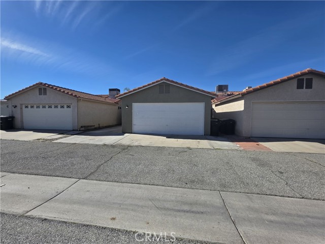 Photo of 387 Palm Av