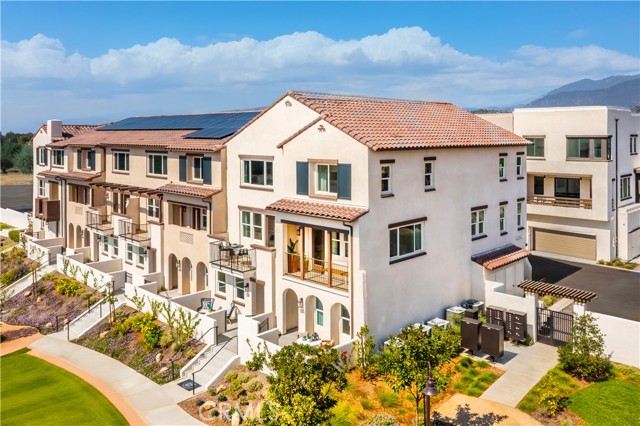 Property photo of 228 Stillwater LN