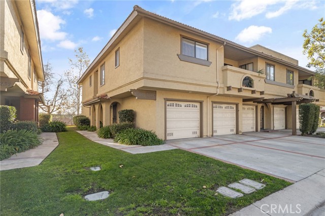 Photo of 25224 Birch Grove Ln