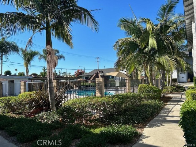 Property photo of 1305 Cameo LN
