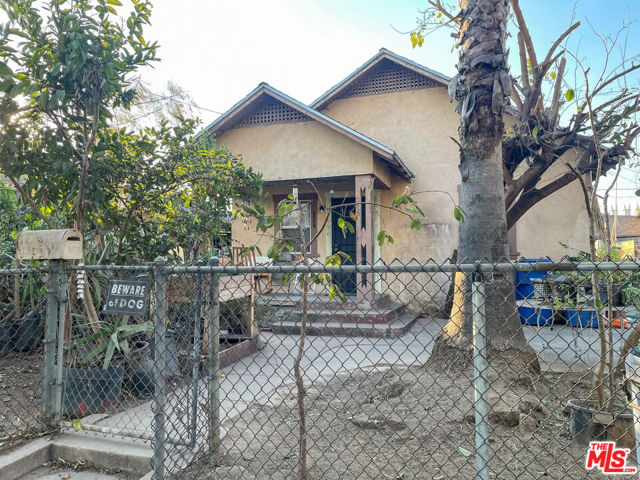 Property photo of 3528 E Pico BL