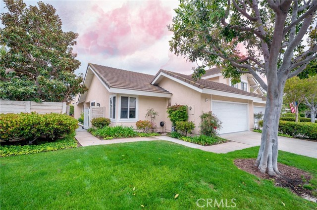 Property photo of 19 Windsong