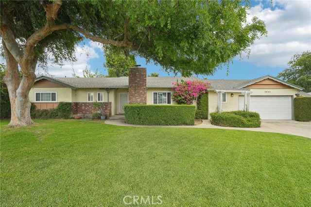 Property photo of 3655 La Hacienda DR