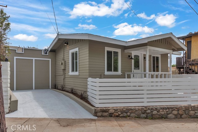Property photo of 409 N Avenue 54