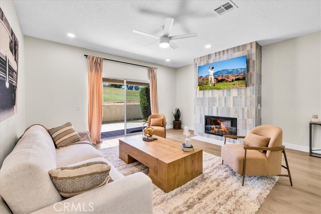 Property photo of 191 Desert Falls CR