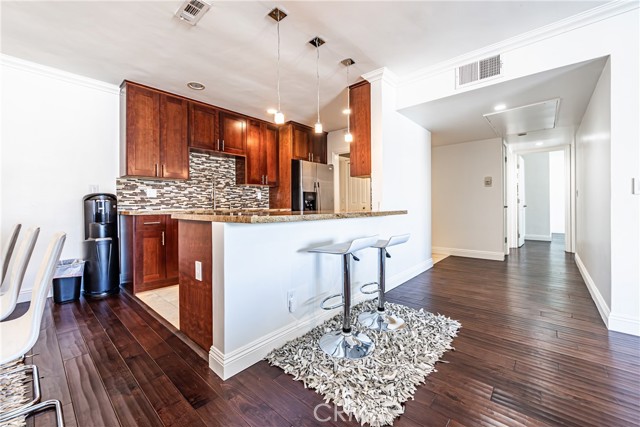 Property photo of 5454 Zelzah AV