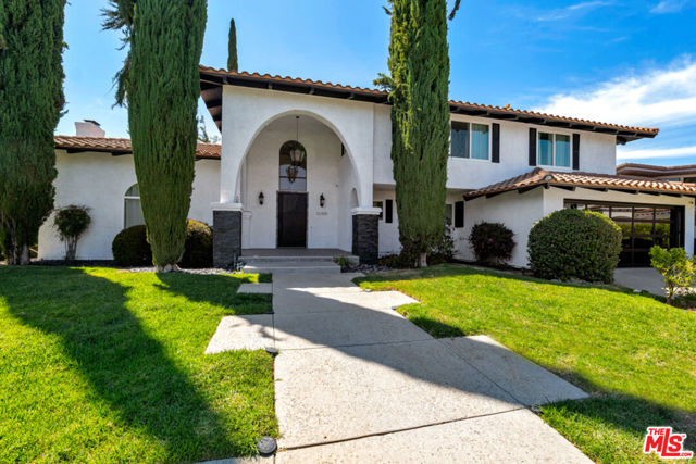 Property photo of 32305 Blue Rock