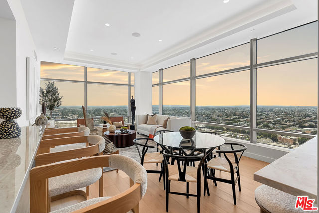 Property photo of 900 W Olympic BL