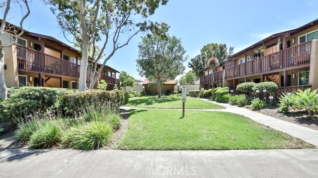 Property photo of 1000 W Macarthur BL
