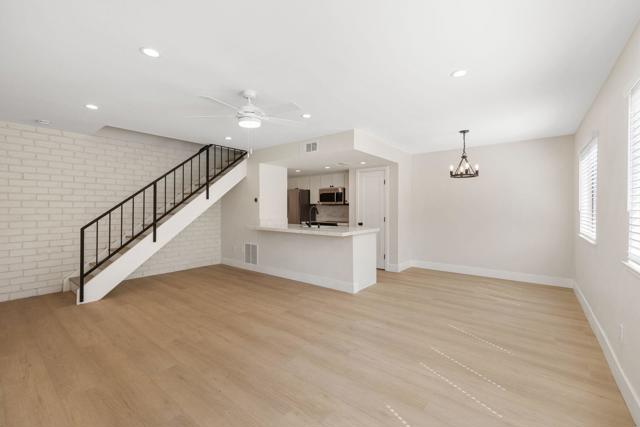 Property photo of 72611 Edgehill DR