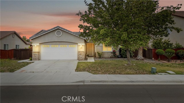 Property photo of 809 Early Dawn WY
