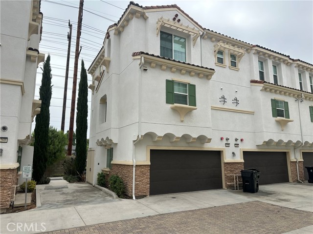 Property photo of 1278 S Macduff ST