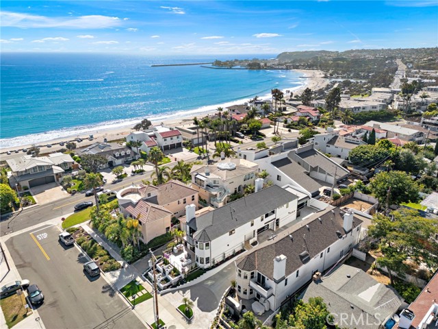 Property photo of 26141 Via California